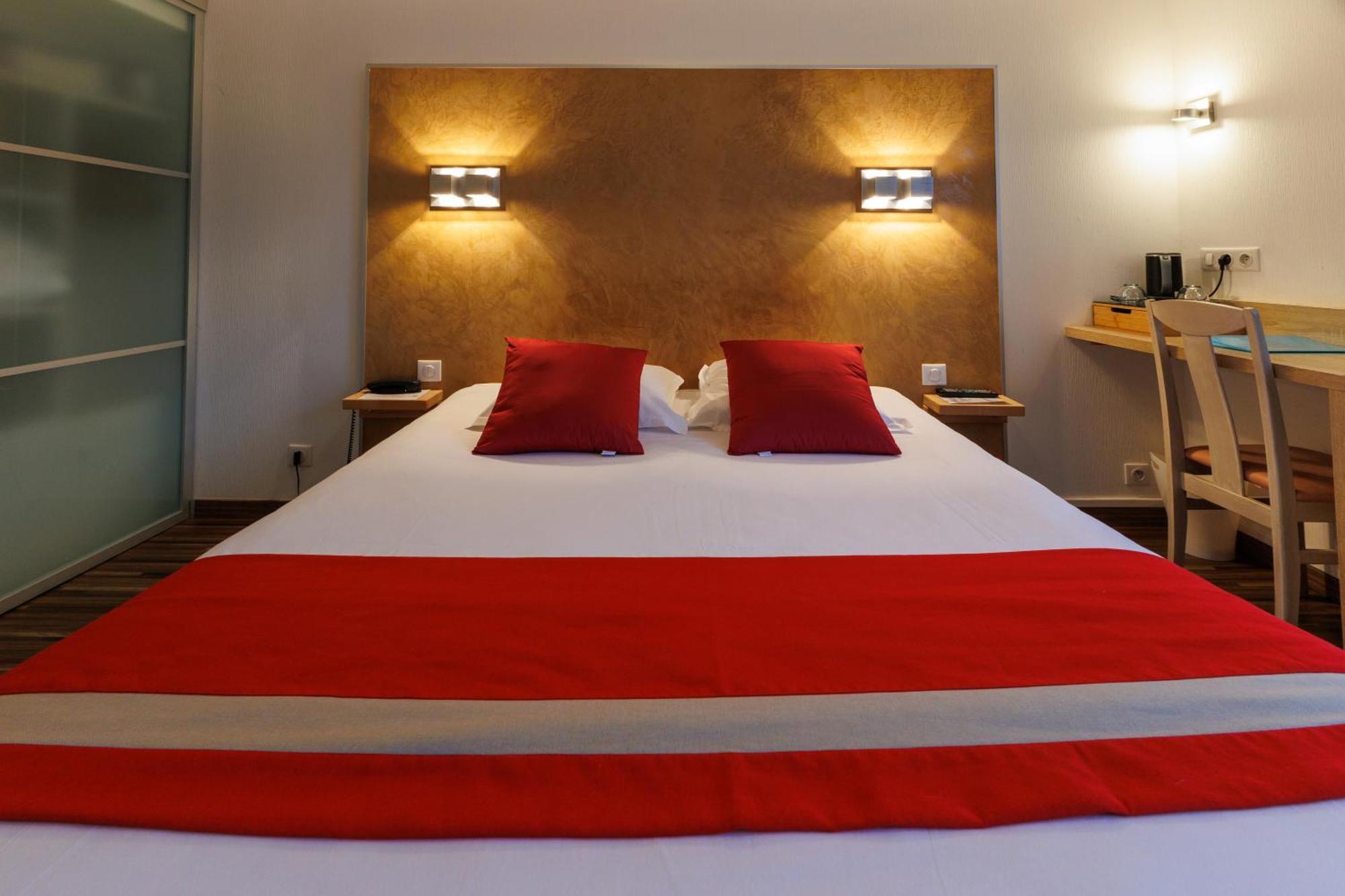 Logis Hotel Le Rochelois La Rochelle  Kültér fotó