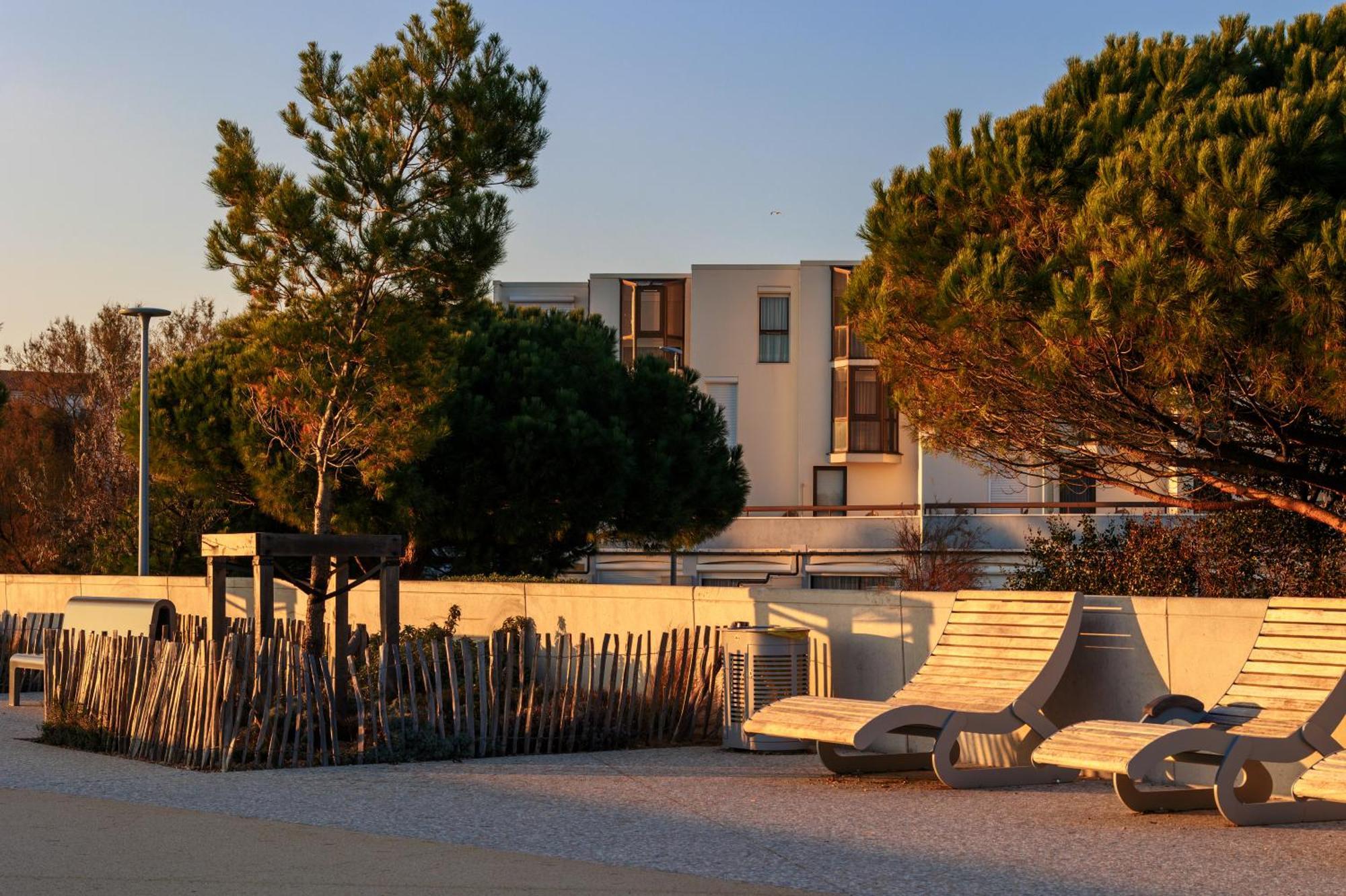 Logis Hotel Le Rochelois La Rochelle  Kültér fotó