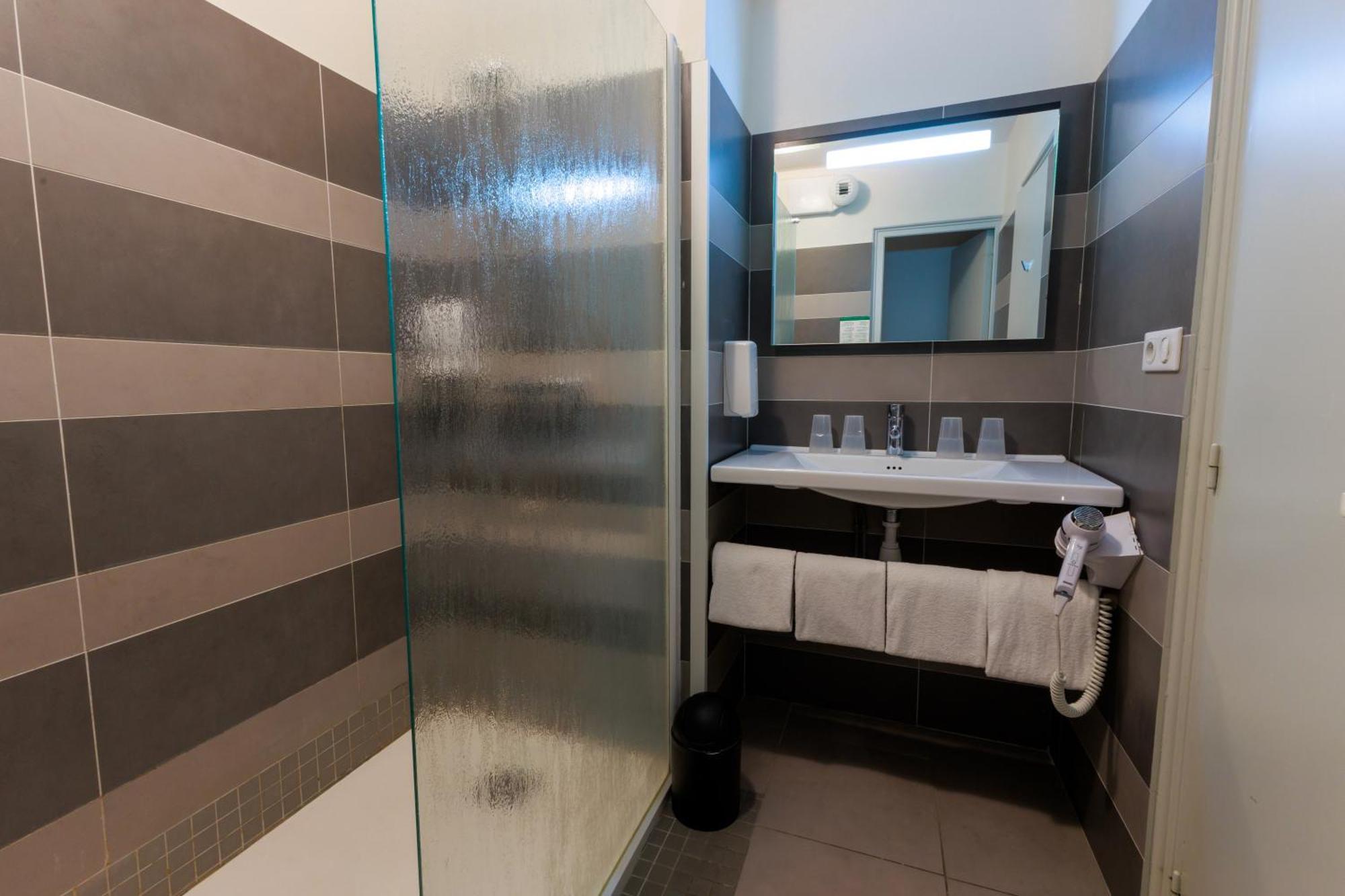 Logis Hotel Le Rochelois La Rochelle  Kültér fotó