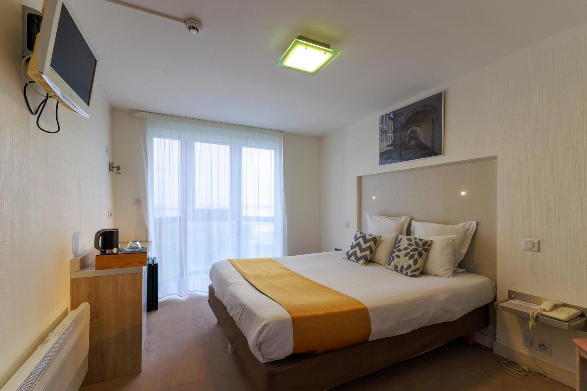 Logis Hotel Le Rochelois La Rochelle  Kültér fotó