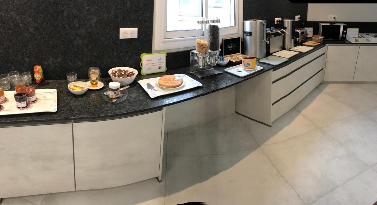 Logis Hotel Le Rochelois La Rochelle  Kültér fotó